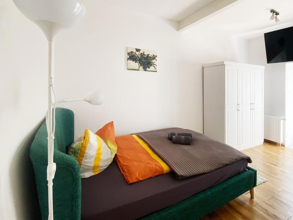 Schwanenburg Apartments Kolonie Rontgental Eksteriør bilde