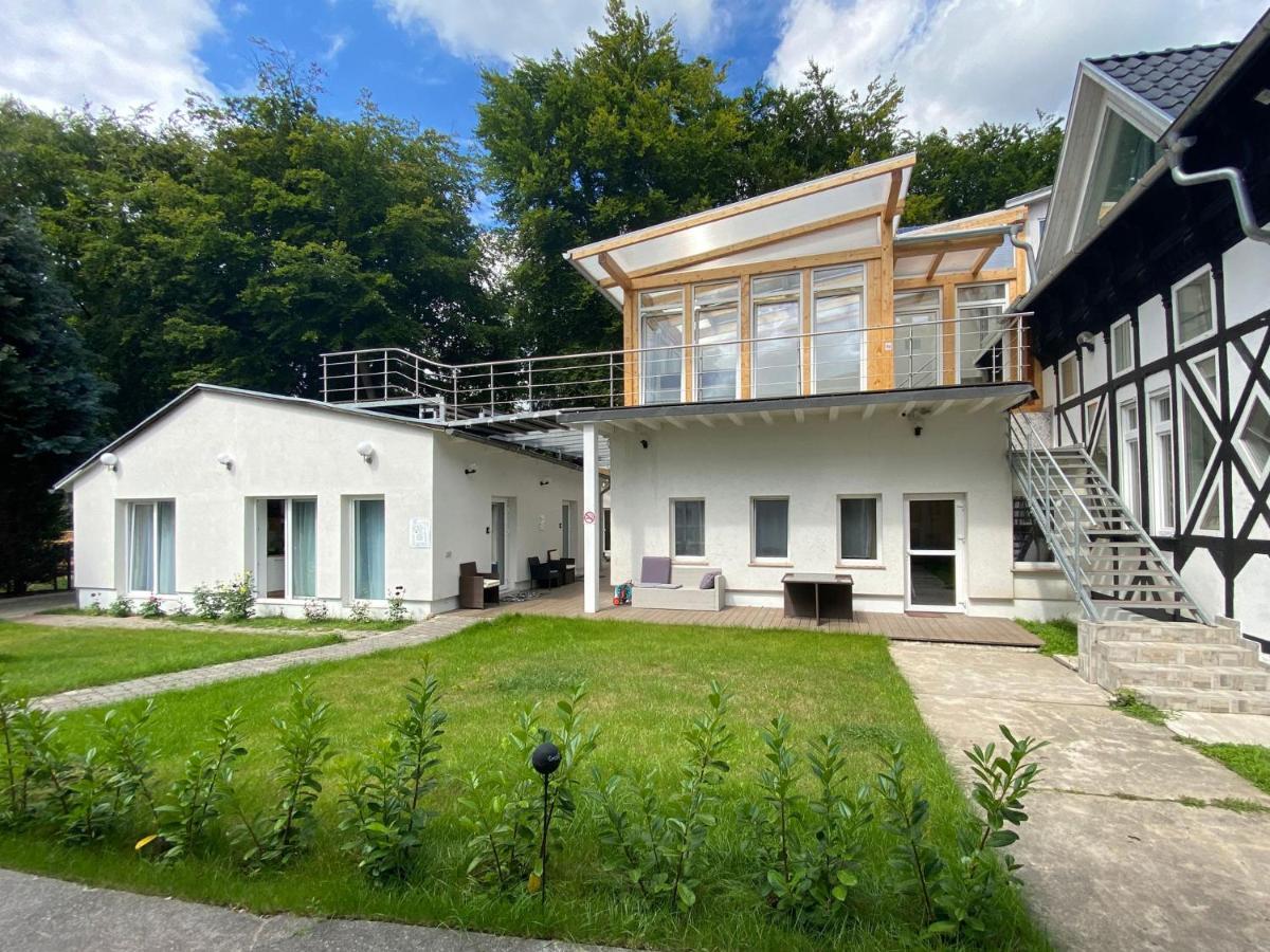 Schwanenburg Apartments Kolonie Rontgental Eksteriør bilde