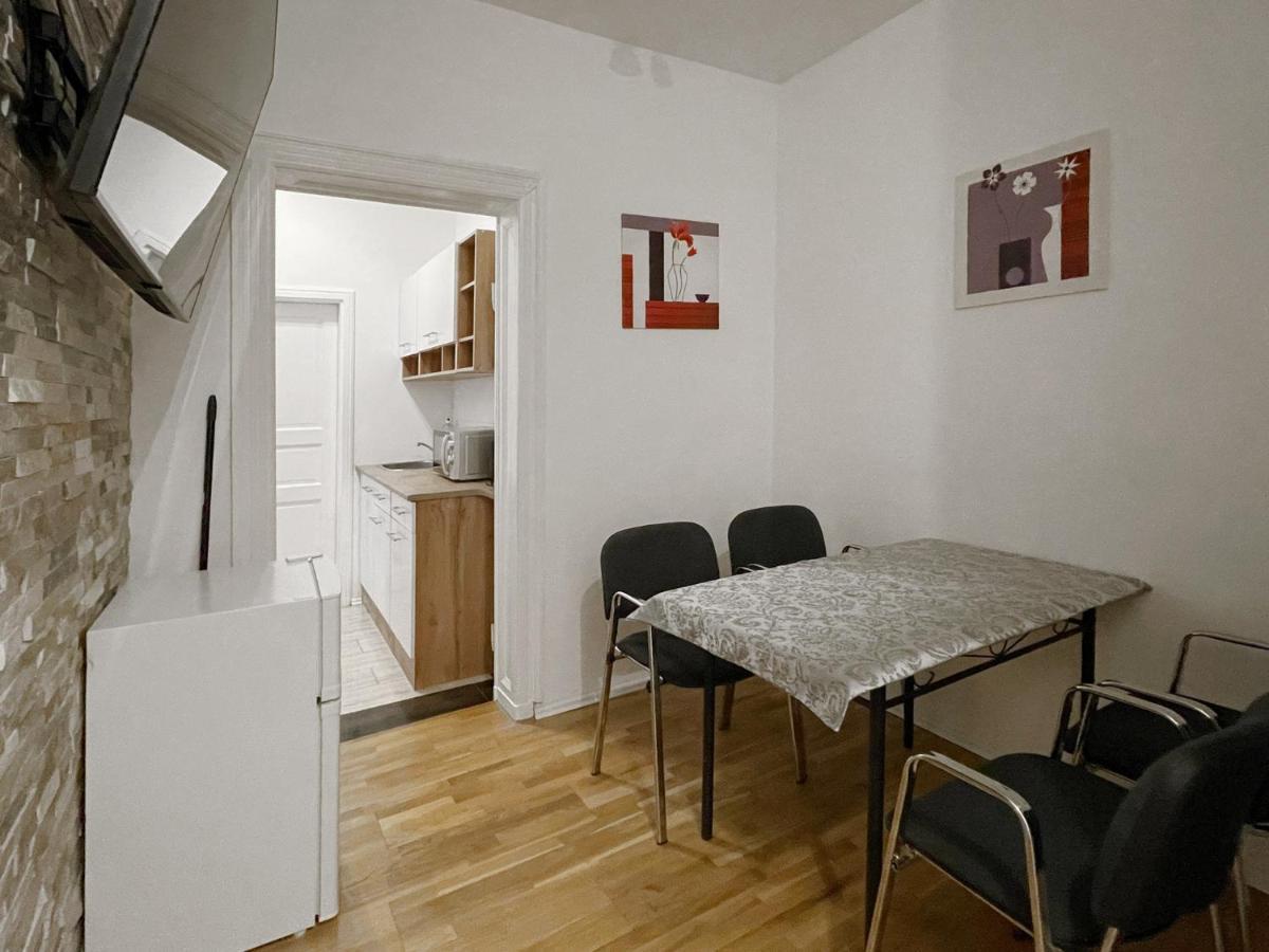 Schwanenburg Apartments Kolonie Rontgental Eksteriør bilde