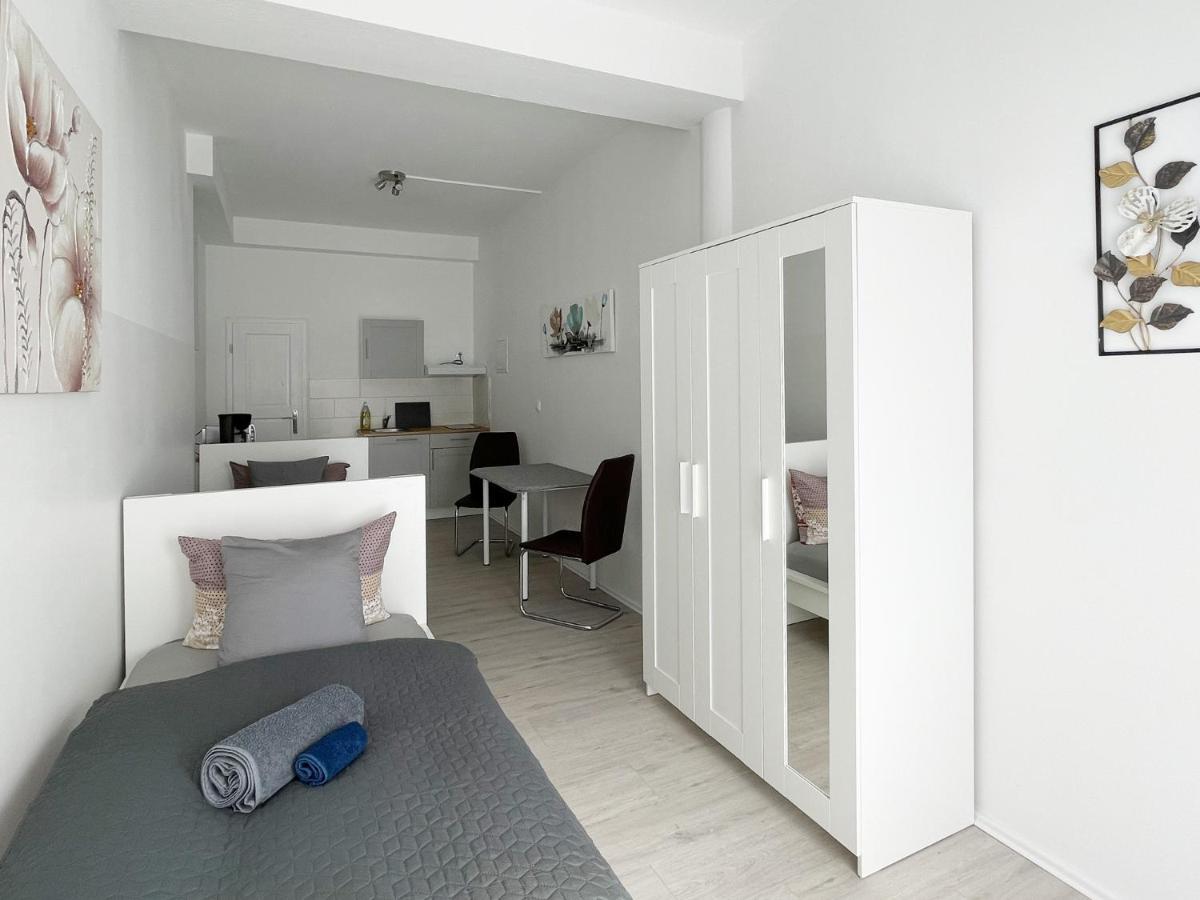 Schwanenburg Apartments Kolonie Rontgental Eksteriør bilde