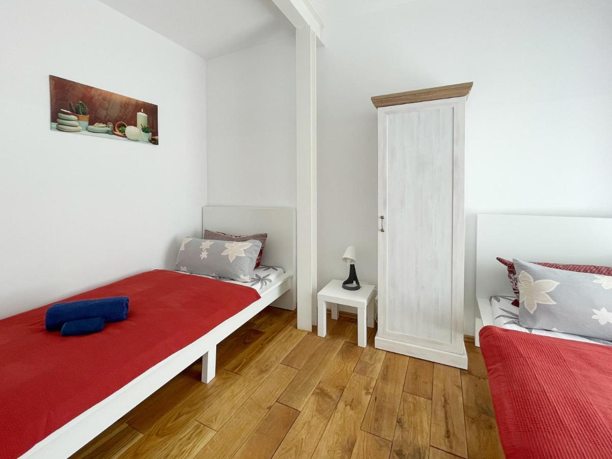 Schwanenburg Apartments Kolonie Rontgental Eksteriør bilde