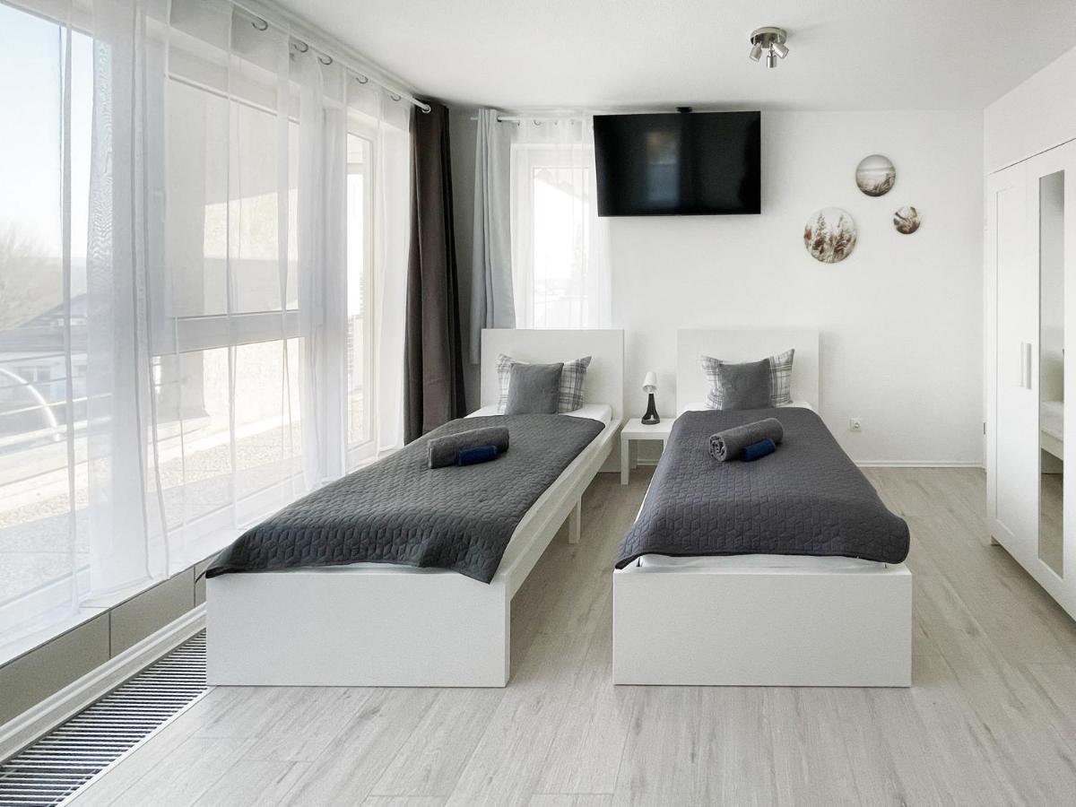 Schwanenburg Apartments Kolonie Rontgental Eksteriør bilde